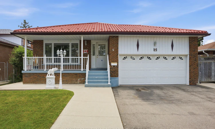 4 Manorcrest Street