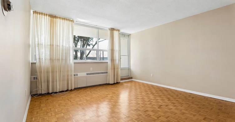 207-212 Kerr Street, Oakville, ON, L6K 3B1 - 16