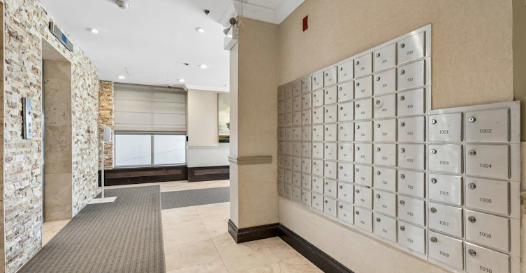 207-212 Kerr Street, Oakville, ON, L6K 3B1 - 5