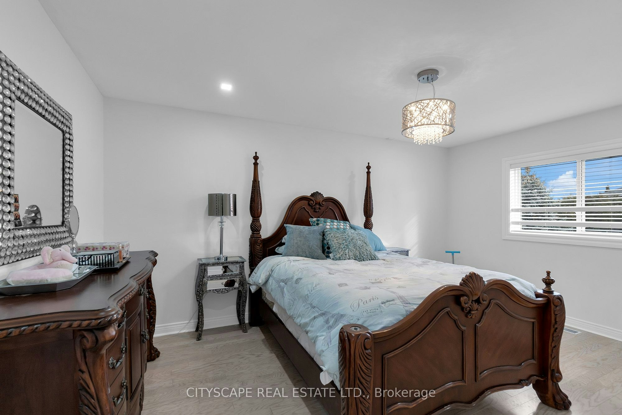 6421 Donway Drive, Mississauga, ON, L5V 1J4 - 32