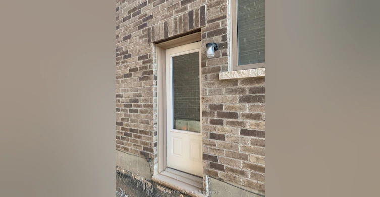 Lower-3925 Lodi Road N, Burlington, ON, L7M 0Z5 - 9