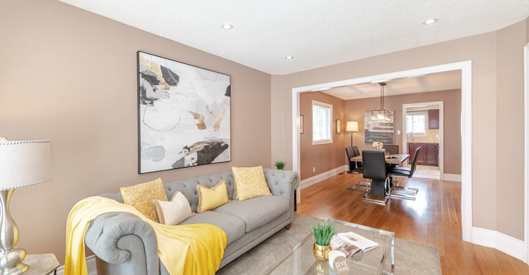 5583 Loonlake Avenue, Mississauga, ON, L5V 2E4 - 4
