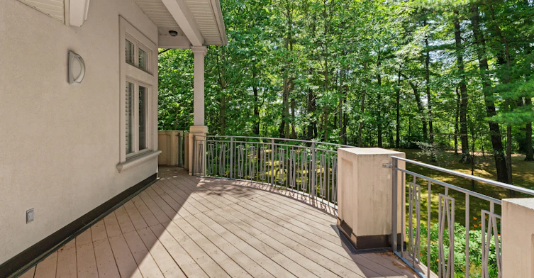 2014 Heartwood Court, Mississauga, ON, L5C 4P7 - 32