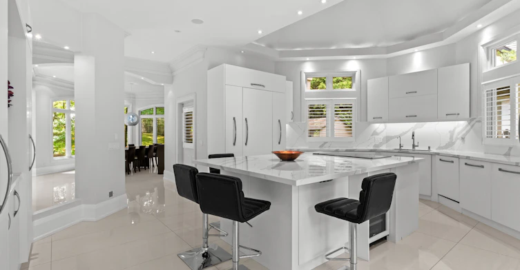 2014 Heartwood Court, Mississauga, ON, L5C 4P7 - 9