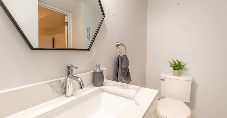 Lower-4043 Pavillion Court, Mississauga, ON, L5B 2V9 - 13