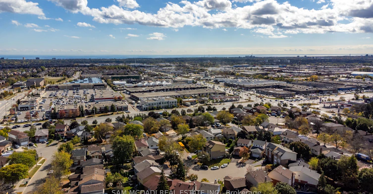 Lower-4043 Pavillion Court, Mississauga, ON, L5B 2V9 - 16