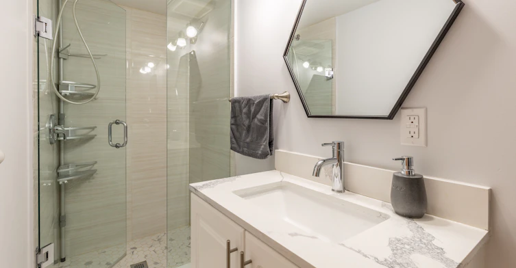 Lower-4043 Pavillion Court, Mississauga, ON, L5B 2V9 - 12