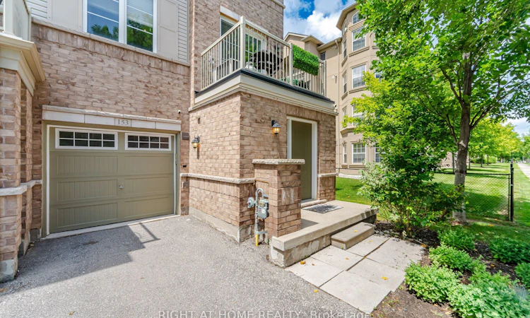 153-165 Hampshire Way
