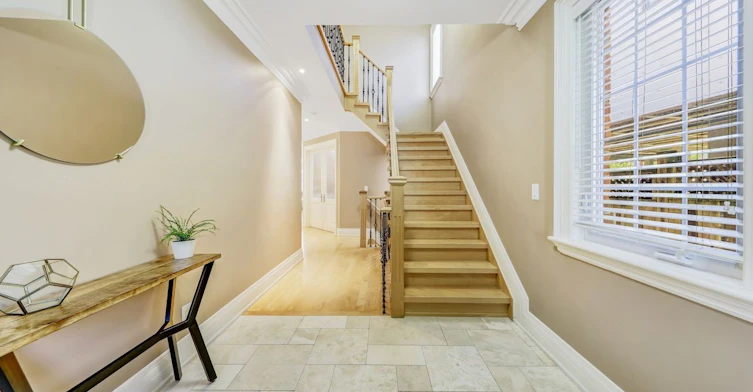 3 Westrose Avenue, Toronto, ON, M8X 1Z9 - 9