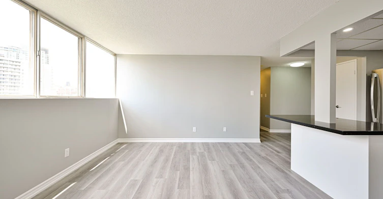 1404-3695 Kaneff Crescent, Mississauga, ON, L5A 4B6 - 15
