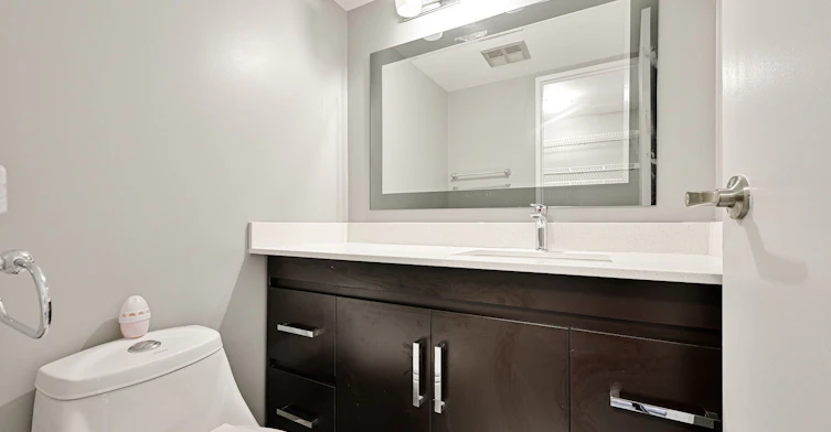 1404-3695 Kaneff Crescent, Mississauga, ON, L5A 4B6 - 20