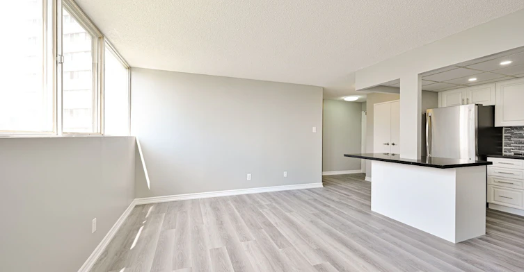 1404-3695 Kaneff Crescent, Mississauga, ON, L5A 4B6 - 14