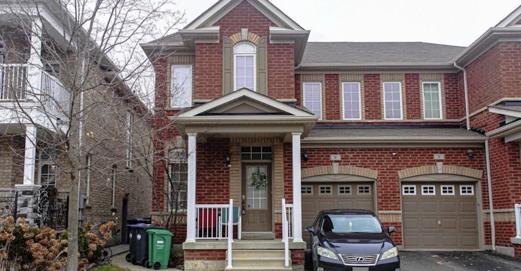 8 Callalily Road, Brampton, ON, L7A 0M1