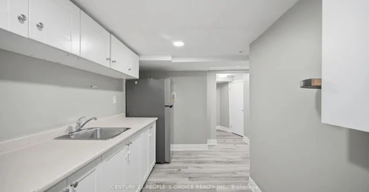 -Lower-249 Burnhamthorpe Road, Toronto, ON, M9B 1Z6 - 9