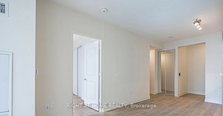 5007-38 Annie Craig Drive, Toronto, ON, M8V 0G9 - 14