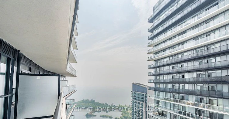 5007-38 Annie Craig Drive, Toronto, ON, M8V 0G9 - 16