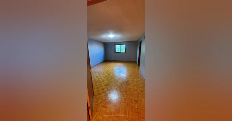 167 Surbray Grove, Mississauga, ON, L5B 2E2 - 6