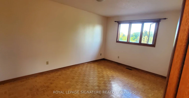 167 Surbray Grove, Mississauga, ON, L5B 2E2 - 7