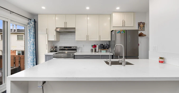 74-47 Stewart Maclaren Road, Halton Hills, ON, L7G 5L8 - 2