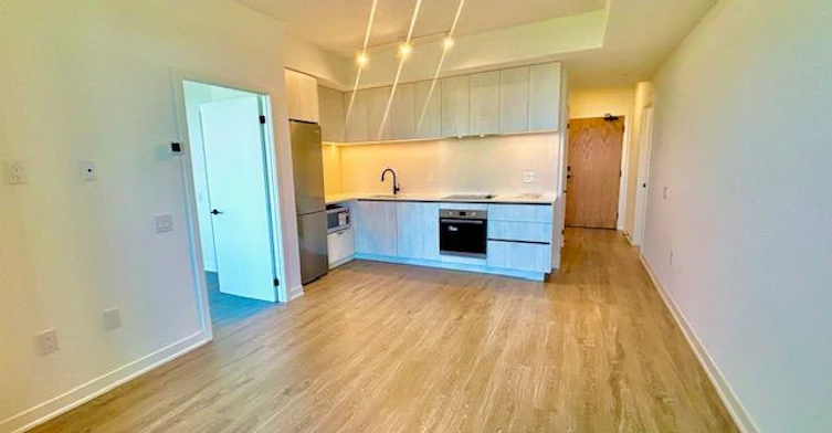 1202-2495 Eglinton Avenue W, Mississauga, ON, L5M 2V8 - 3