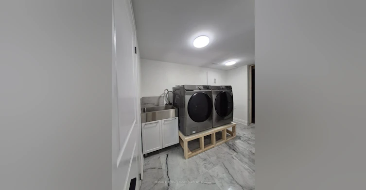 (Lower)-1292 Godwick Drive, Mississauga, ON, L5N 7X3 - 25