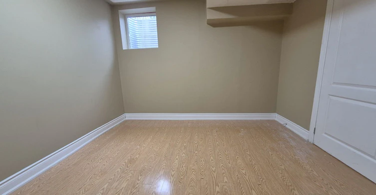 (Lower)-1292 Godwick Drive, Mississauga, ON, L5N 7X3 - 19