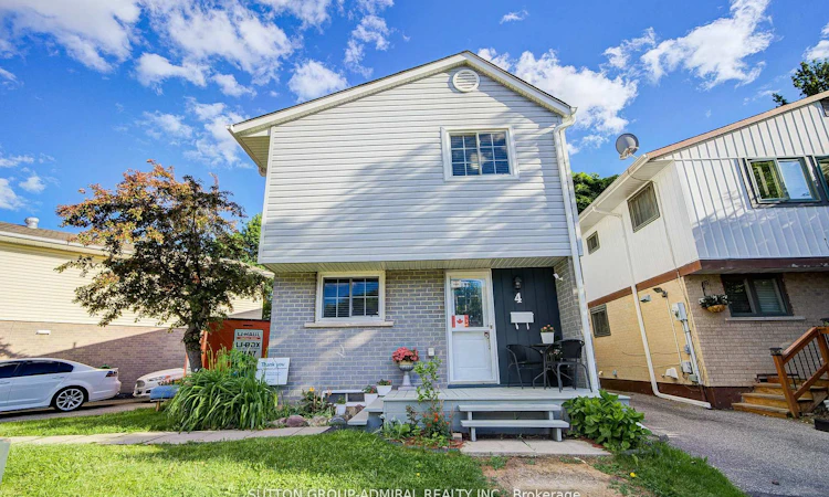 4 Hilda Court