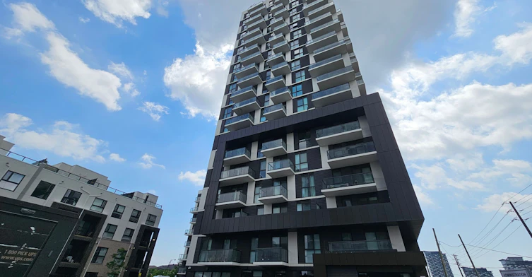 702-335 Wheat Boom Drive, Oakville, ON, L6H 7Y1 - 6