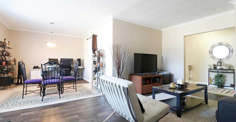 4-88 Trethewey Drive, Toronto, ON, M6M 4B4 - 4