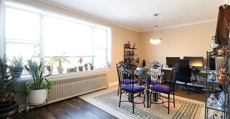 4-88 Trethewey Drive, Toronto, ON, M6M 4B4 - 5
