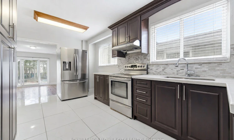 3027 Coral Drive