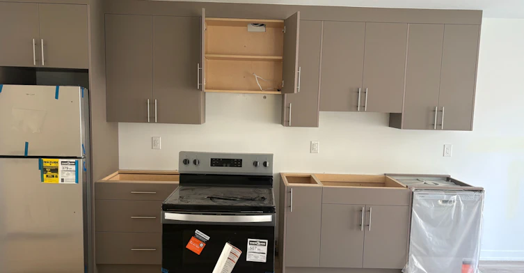 Main Floor-249 Silverthorn Avenue, Toronto, ON, M6N 3K2 - 3