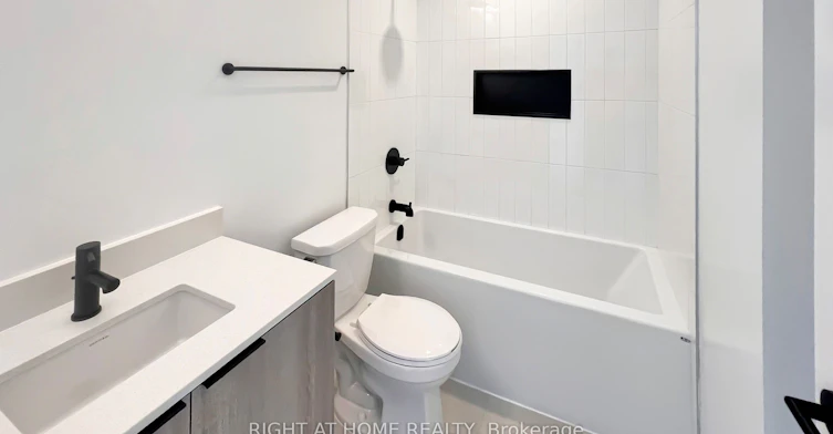 809-2495 Eglinton Avenue W, Mississauga, ON, L5M 2V8 - 8