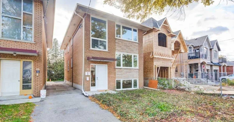 3-31 Elma Street, Toronto, ON, M8V 1X9