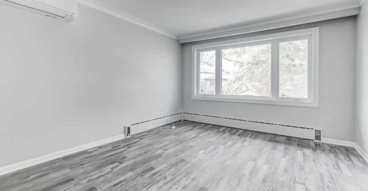 3-31 Elma Street, Toronto, ON, M8V 1X9 - 5