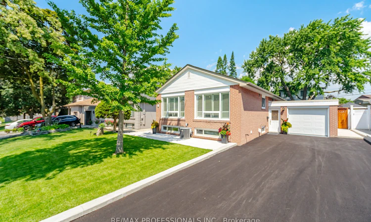 24 Millburn Drive