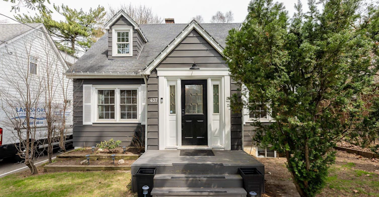 437 Watson Avenue, Oakville, ON, L6J 3W1