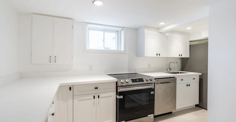 437 Watson Avenue, Oakville, ON, L6J 3W1 - 38