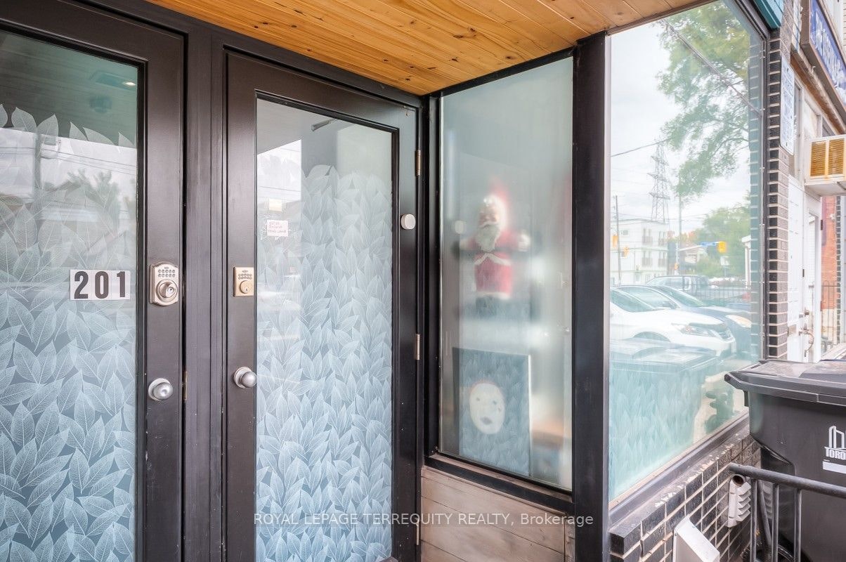 BSMT-26A Scarlett Road, Toronto, ON, M6N 4K1 - 19