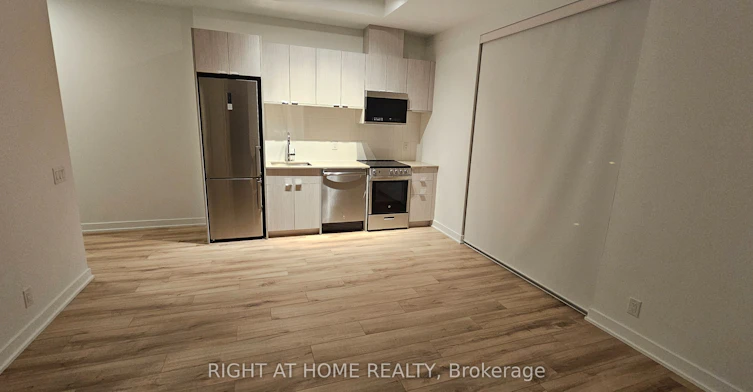418-1660 Bloor Street W, Toronto, ON, M6P 0C6 - 17
