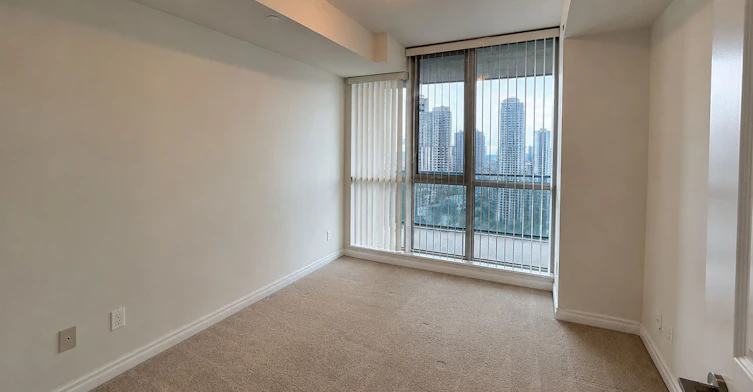 1903-75 Eglinton Avenue W, Mississauga, ON, L5R 1B2 - 4