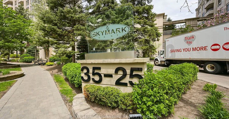 923-25 Kingsbridge Garden Circle, Mississauga, ON, L5R 4B1 - 3