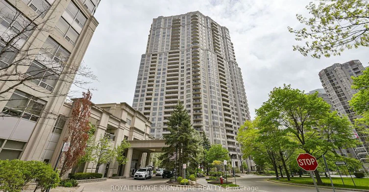 923-25 Kingsbridge Garden Circle, Mississauga, ON, L5R 4B1 - 2