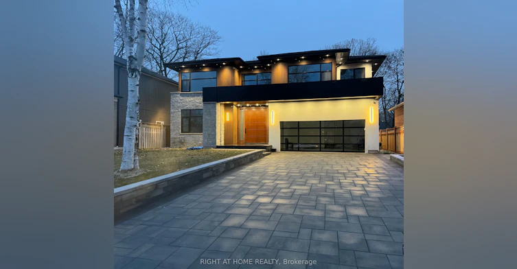 47 Kingswood Road, Oakville, ON, L6K 2E2