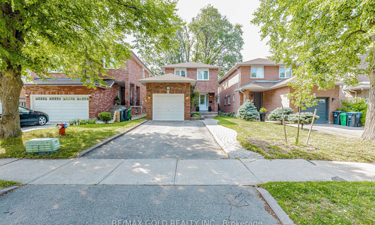 7 Clipstone Court