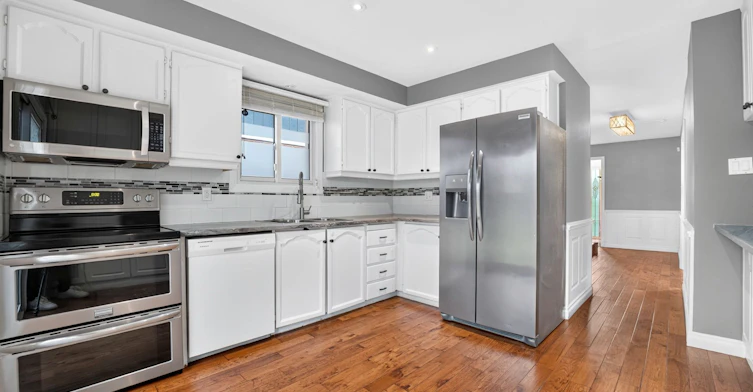 154 Fanshawe Drive, Brampton, ON, L6Z 1B1 - 14