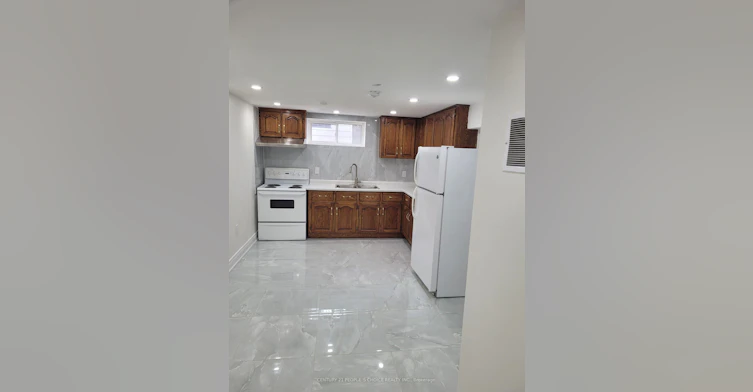 Lower-15 Nancy Mccredie Drive, Brampton, ON, L6X 2N4 - 3