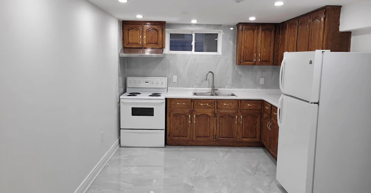 Lower-15 Nancy Mccredie Drive, Brampton, ON, L6X 2N4 - 2