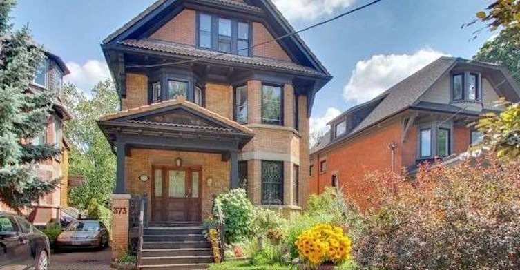 Main Floor-373 Parkside Drive, Toronto, ON, M6R 2Z6