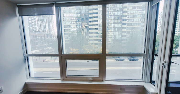 315-395 Square One Drive, Mississauga, ON, L5B 0P6 - 11